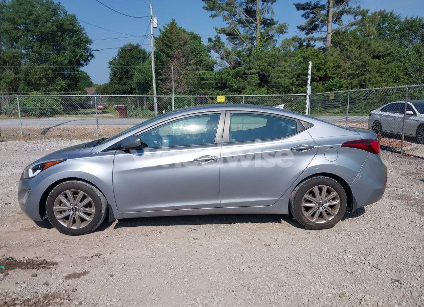 Photo 14 of 2016 Hyundai Elantra SE (VIN 5NPDH4AE3GH730512)