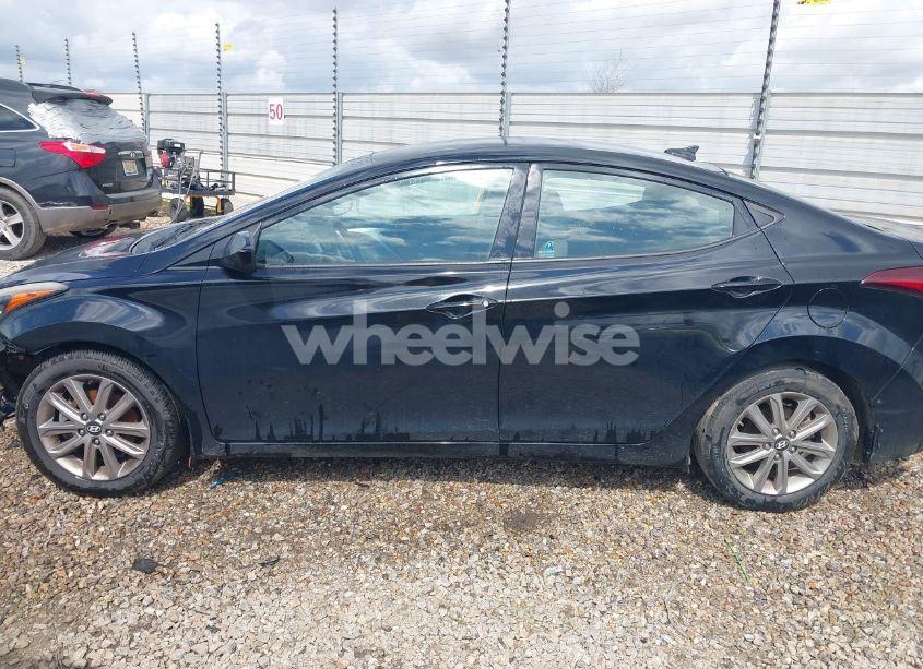 Photo 14 of 2016 Hyundai Elantra SE (VIN 5NPDH4AE3GH747665)