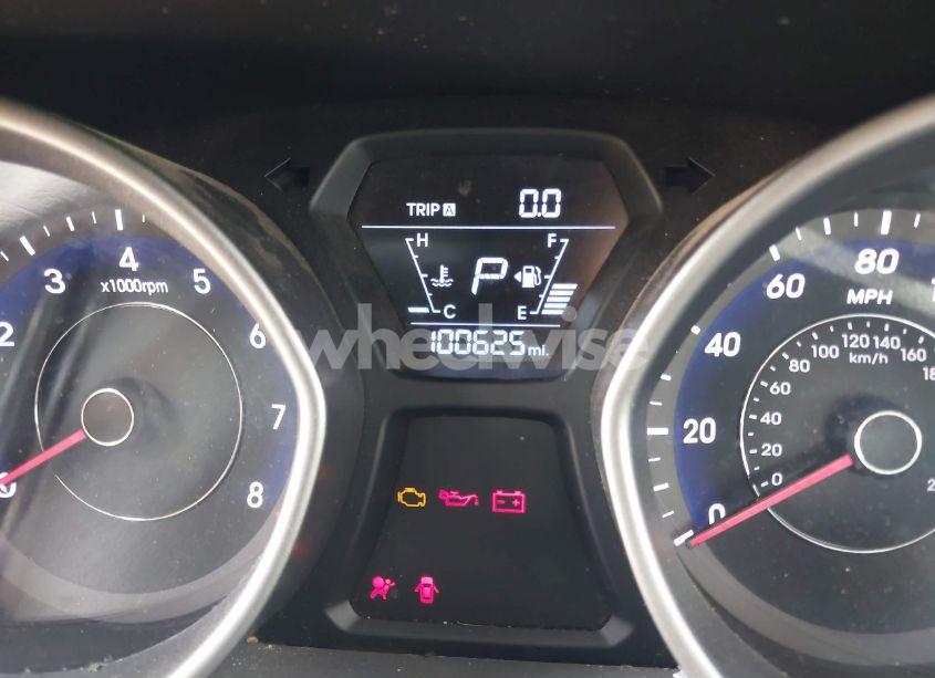 Photo 15 of 2016 Hyundai Elantra SE (VIN 5NPDH4AE3GH747665)