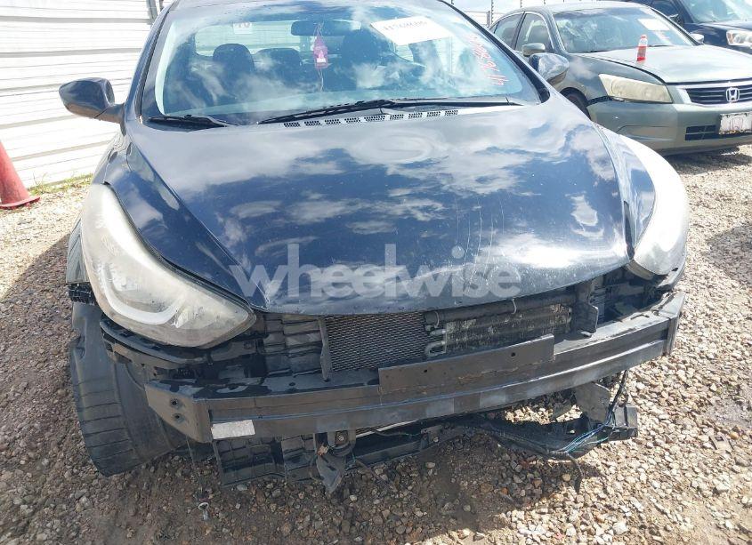 Photo 6 of 2016 Hyundai Elantra SE (VIN 5NPDH4AE3GH747665)