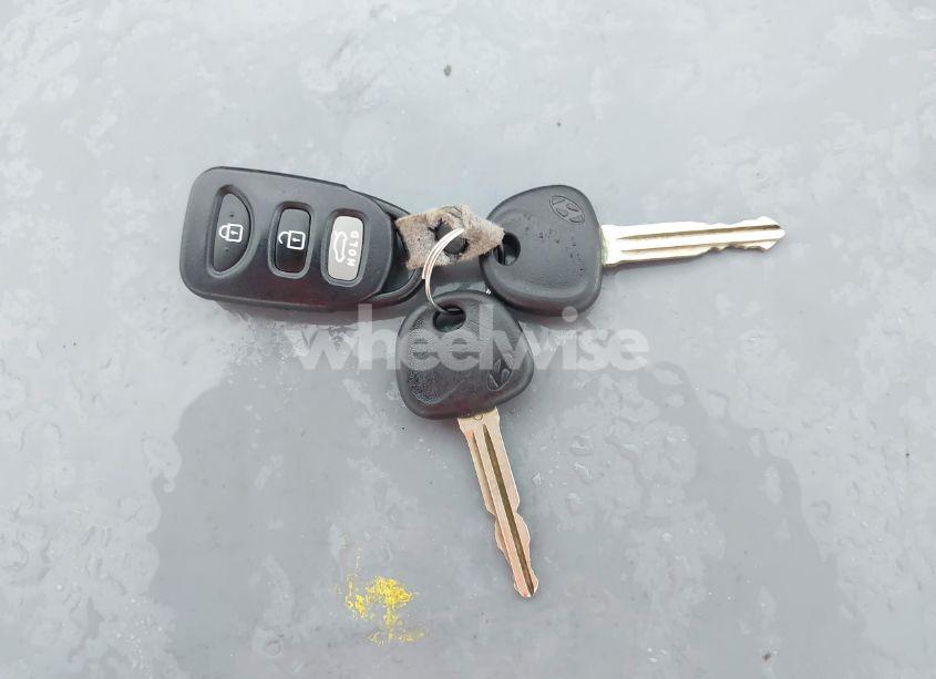 Photo 11 of 2016 Hyundai Elantra SE (VIN 5NPDH4AE3GH748704)