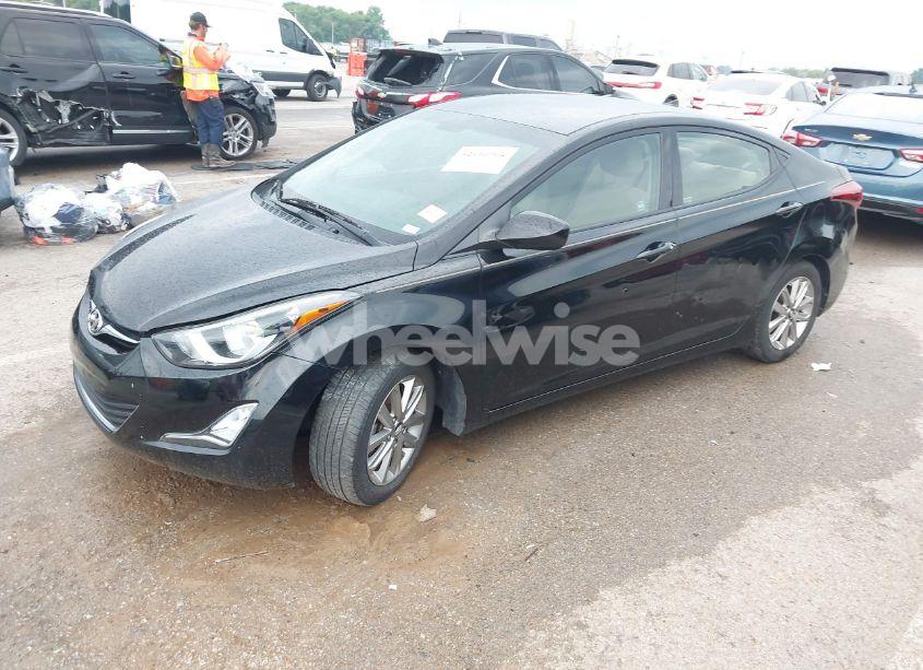 Photo 2 of 2016 Hyundai Elantra SE (VIN 5NPDH4AE3GH748704)