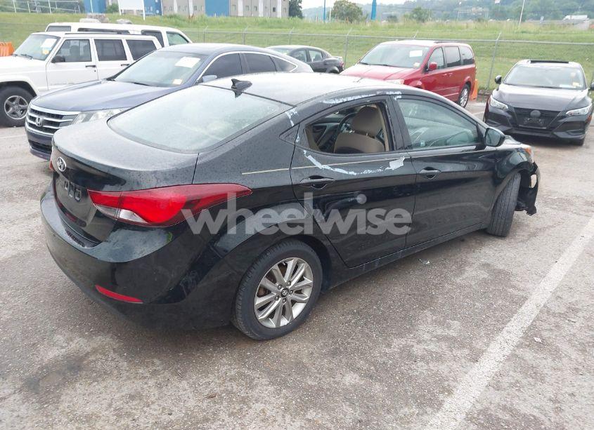 Photo 4 of 2016 Hyundai Elantra SE (VIN 5NPDH4AE3GH748704)