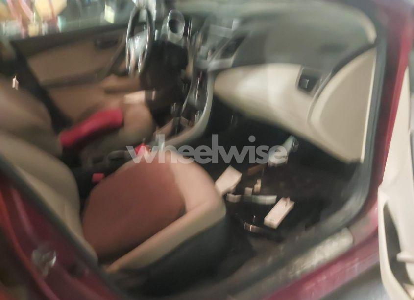 Photo 5 of 2016 Hyundai Elantra SE (VIN 5NPDH4AE3GH754311)