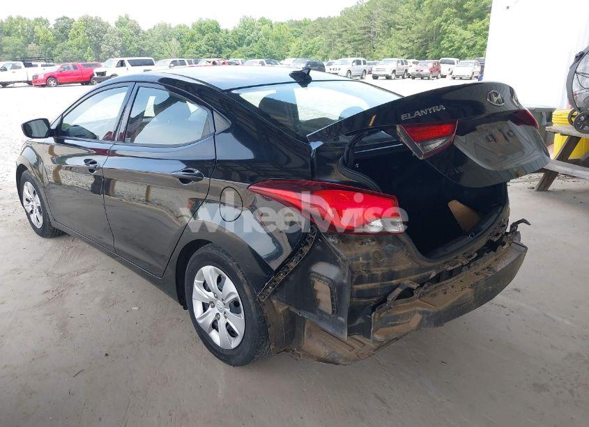 Photo 3 of 2016 Hyundai Elantra SE (VIN 5NPDH4AE3GH754907)