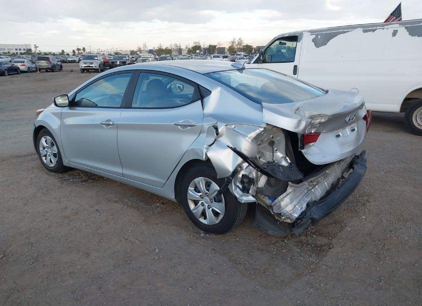 Photo 3 of 2016 Hyundai Elantra SE (VIN 5NPDH4AE3GH755295)