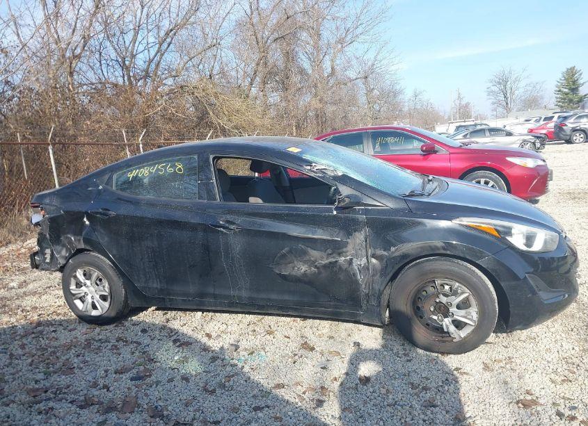 Photo 14 of 2016 Hyundai Elantra SE (VIN 5NPDH4AE3GH763350)