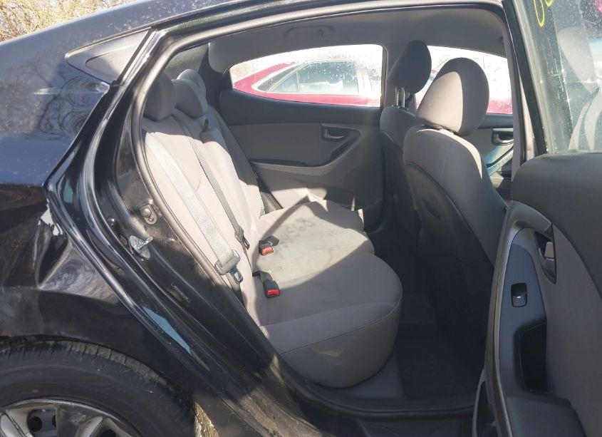 Photo 8 of 2016 Hyundai Elantra SE (VIN 5NPDH4AE3GH763350)