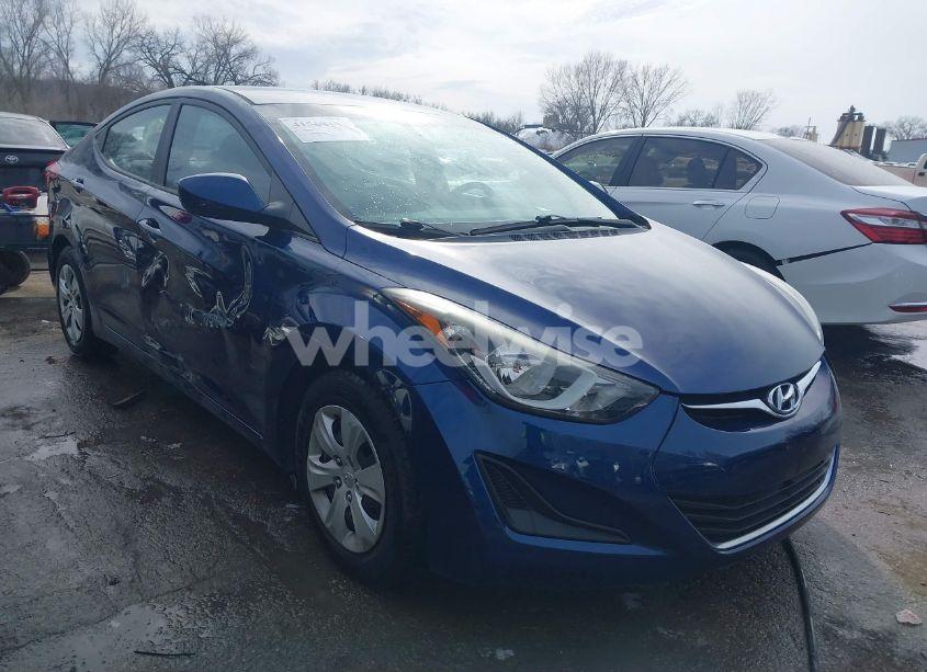 2016 Hyundai Elantra SE (VIN 5NPDH4AE3GH764126) main photo