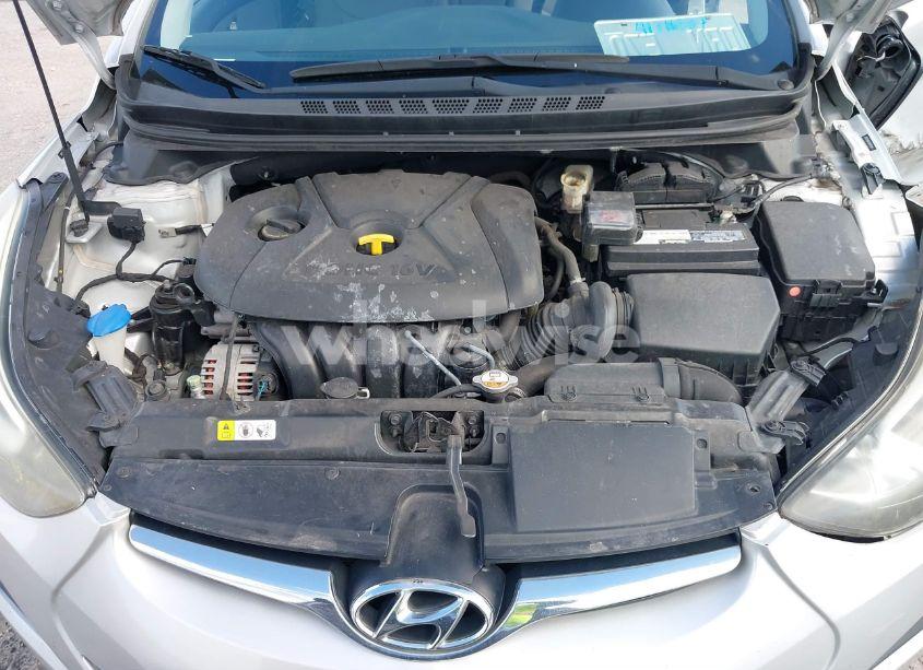 Photo 10 of 2016 Hyundai Elantra SE (VIN 5NPDH4AE3GH767415)