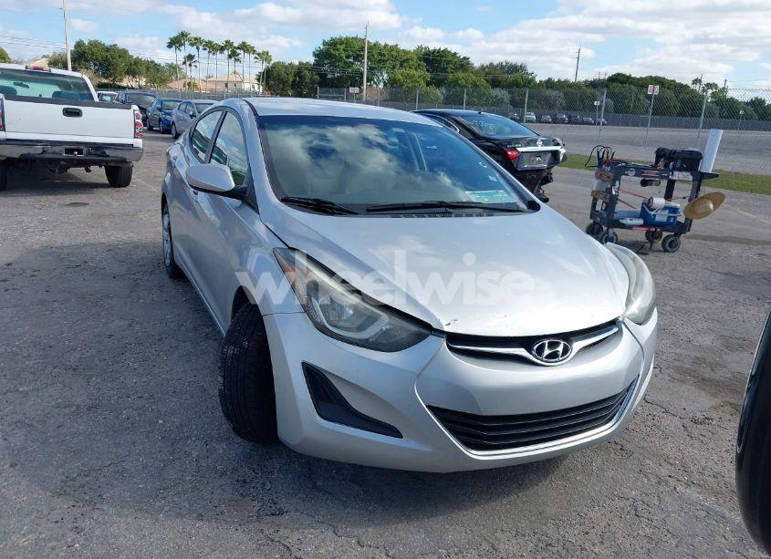 Photo 12 of 2016 Hyundai Elantra SE (VIN 5NPDH4AE3GH767415)