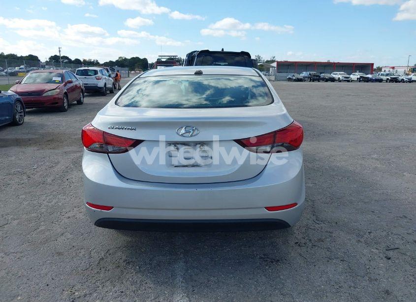 Photo 16 of 2016 Hyundai Elantra SE (VIN 5NPDH4AE3GH767415)