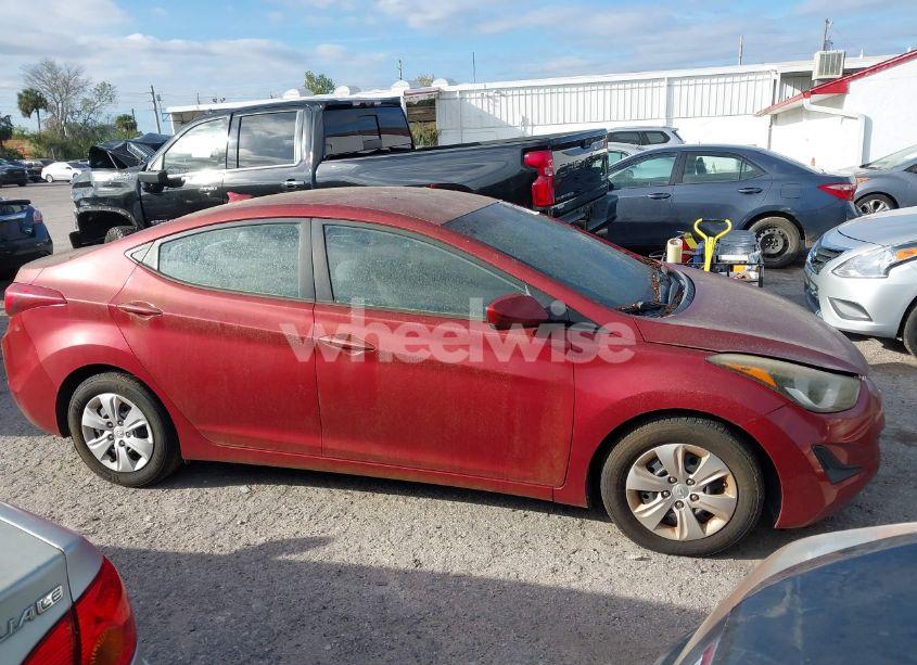 Photo 13 of 2016 Hyundai Elantra SE (VIN 5NPDH4AE3GH774882)