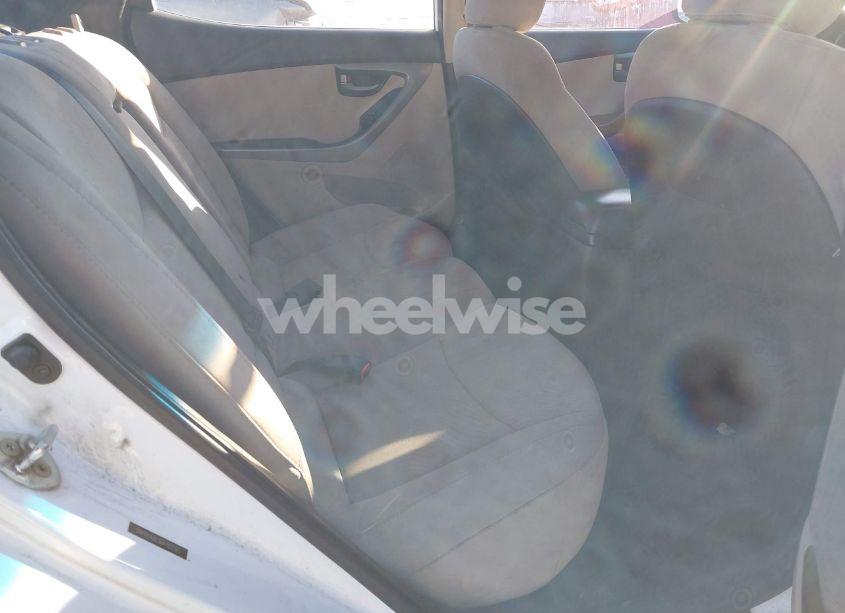 Photo 8 of 2016 Hyundai Elantra SE (VIN 5NPDH4AE3GH783565)