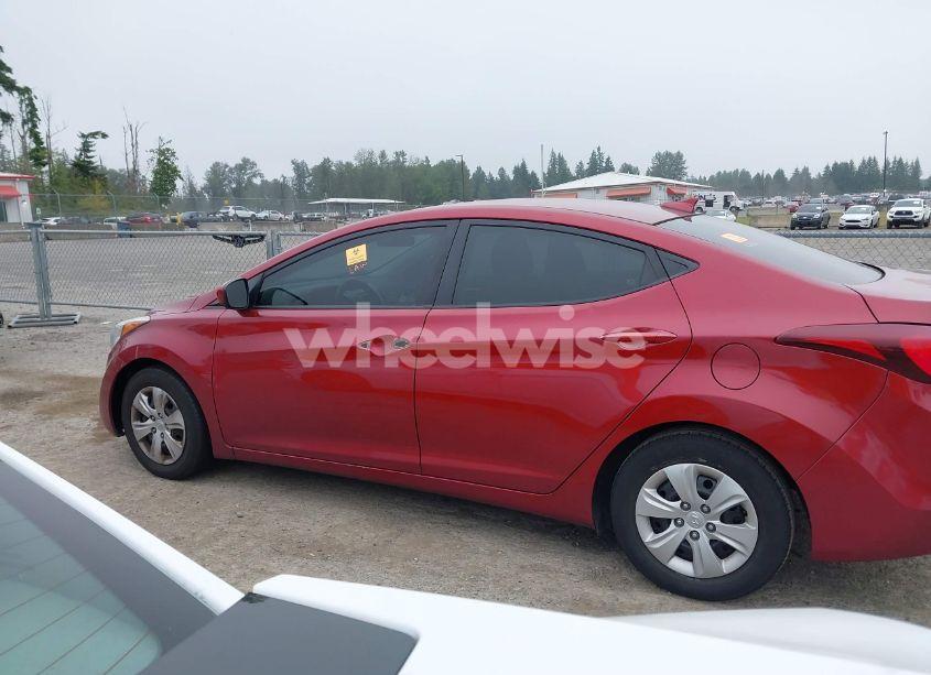 Photo 14 of 2016 Hyundai Elantra SE (VIN 5NPDH4AE3GH789527)
