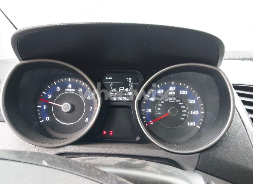 Photo 7 of 2016 Hyundai Elantra SE (VIN 5NPDH4AE3GH789527)