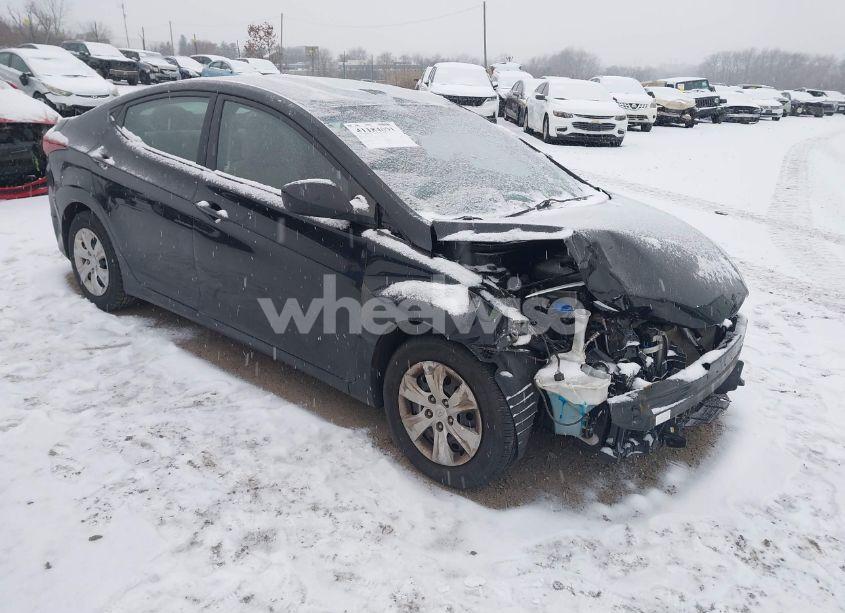 2016 Hyundai Elantra SE (VIN 5NPDH4AE3GH796557) main photo