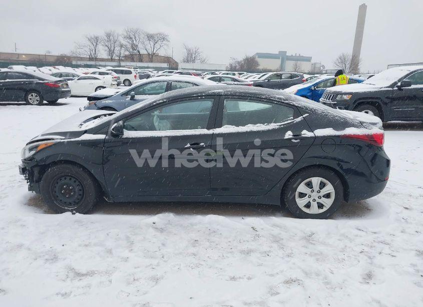 Photo 14 of 2016 Hyundai Elantra SE (VIN 5NPDH4AE3GH796557)