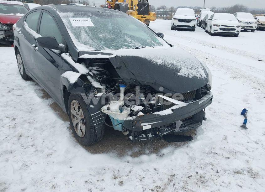Photo 6 of 2016 Hyundai Elantra SE (VIN 5NPDH4AE3GH796557)