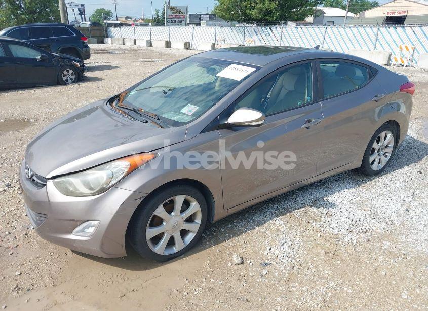 Photo 2 of 2011 Hyundai Elantra LIMITED (VIN 5NPDH4AE4BH001279)