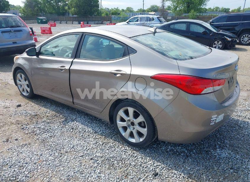 Photo 3 of 2011 Hyundai Elantra LIMITED (VIN 5NPDH4AE4BH001279)