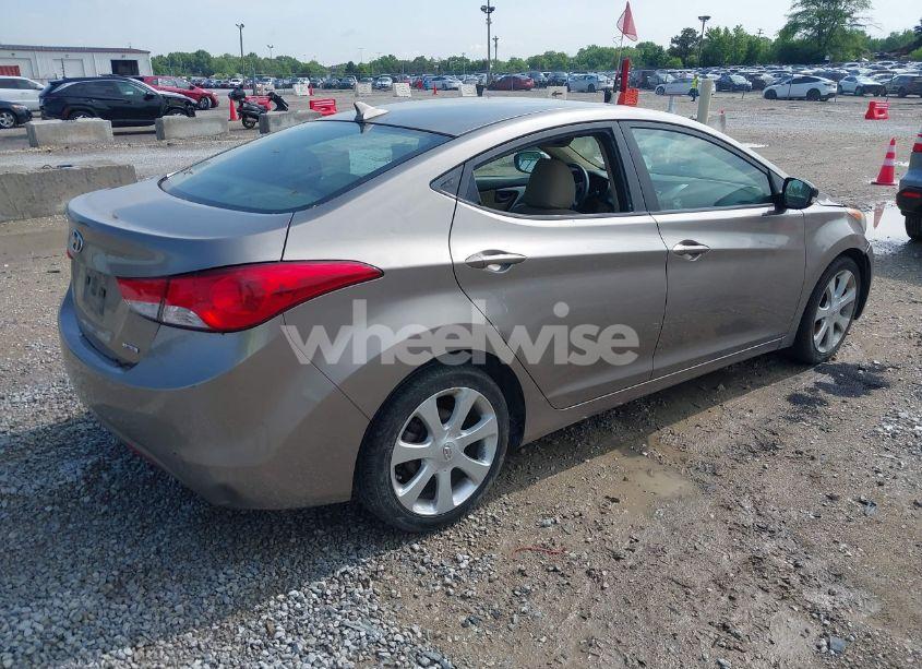 Photo 4 of 2011 Hyundai Elantra LIMITED (VIN 5NPDH4AE4BH001279)