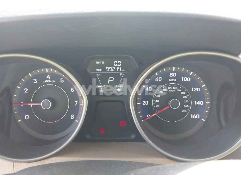 Photo 7 of 2011 Hyundai Elantra LIMITED (VIN 5NPDH4AE4BH001279)