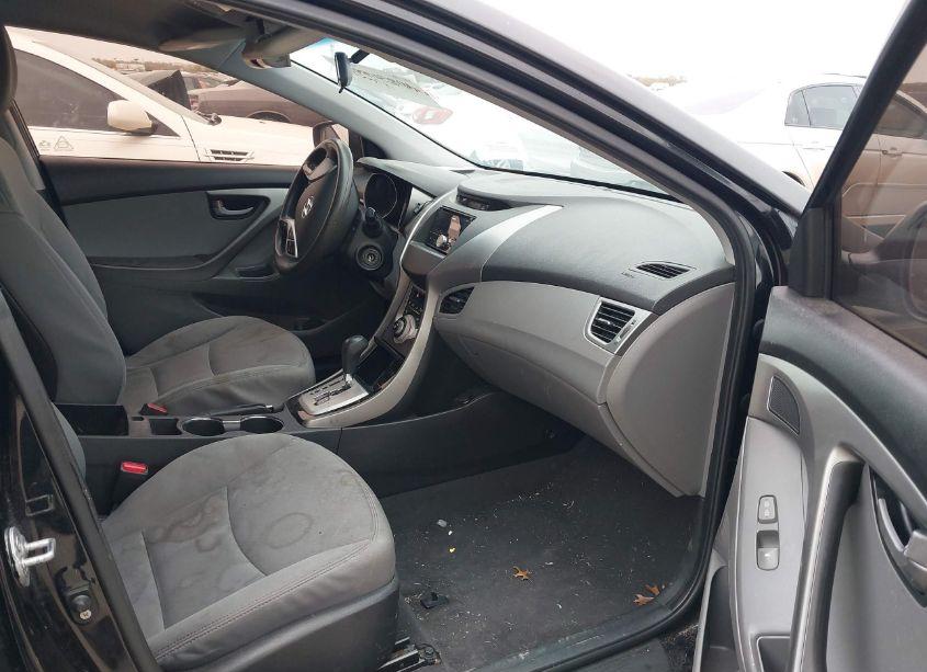Photo 5 of 2011 Hyundai Elantra GLS (VIN 5NPDH4AE4BH035531)