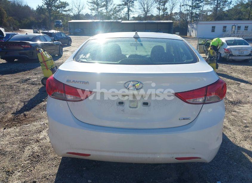 Photo 15 of 2011 Hyundai Elantra LIMITED (VIN 5NPDH4AE4BH039532)