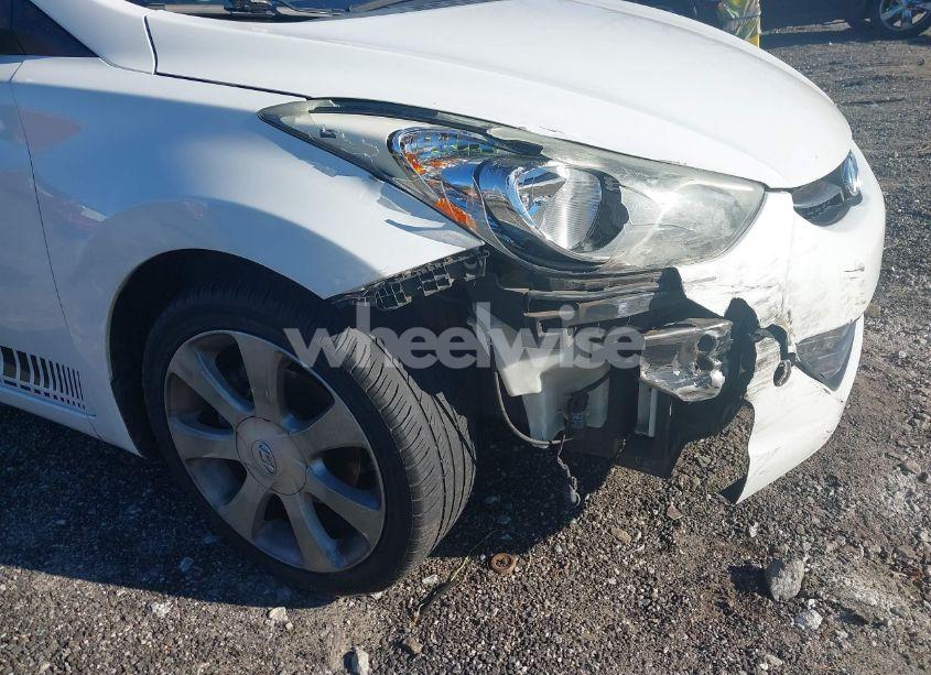 Photo 6 of 2011 Hyundai Elantra LIMITED (VIN 5NPDH4AE4BH039532)