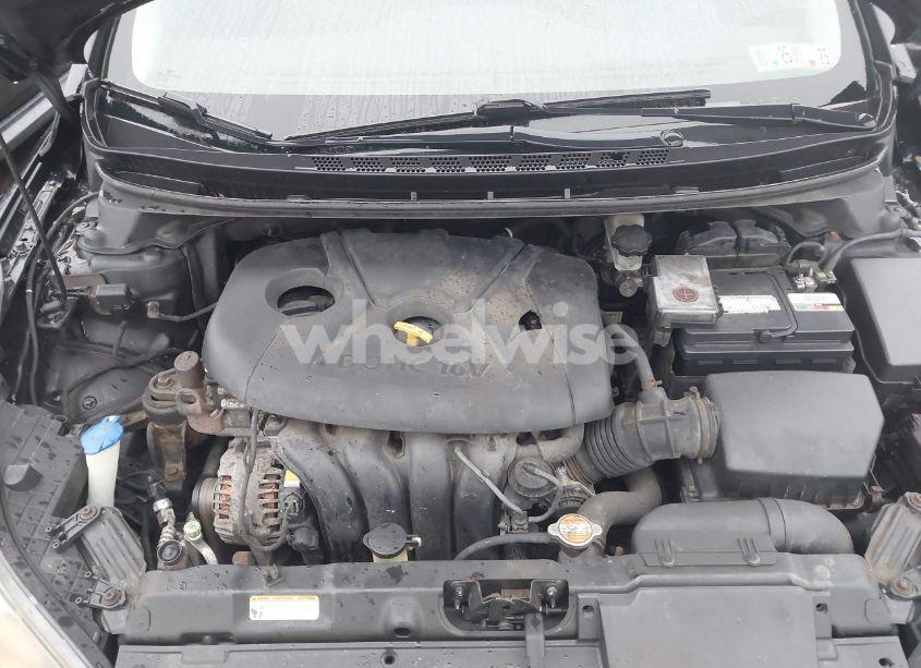 Photo 10 of 2011 Hyundai Elantra GLS (VIN 5NPDH4AE4BH042186)