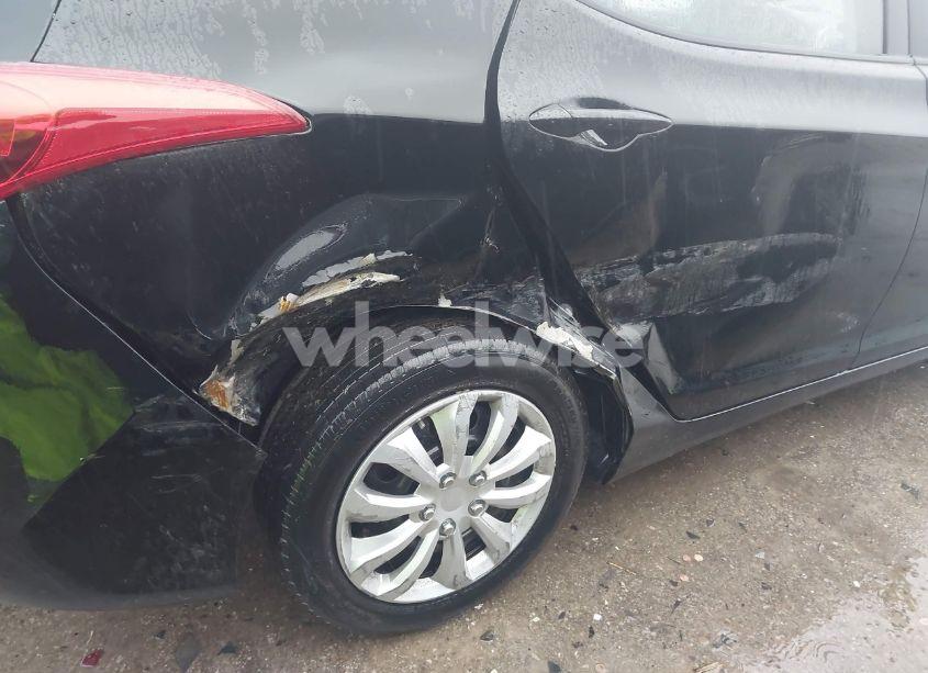 Photo 6 of 2011 Hyundai Elantra GLS (VIN 5NPDH4AE4BH042186)