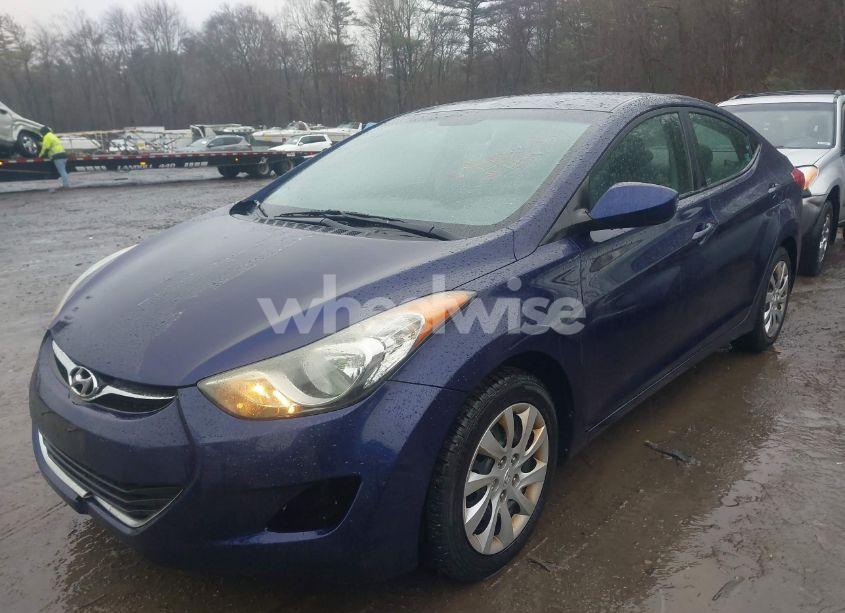 Photo 2 of 2012 Hyundai Elantra GLS (VIN 5NPDH4AE4CH064903)