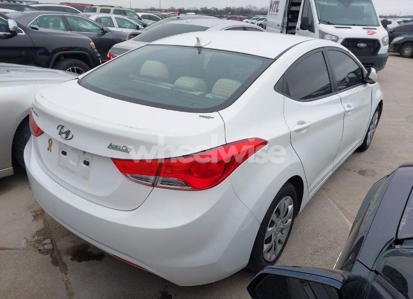 Photo 4 of 2012 Hyundai Elantra GLS (VIN 5NPDH4AE4CH067381)