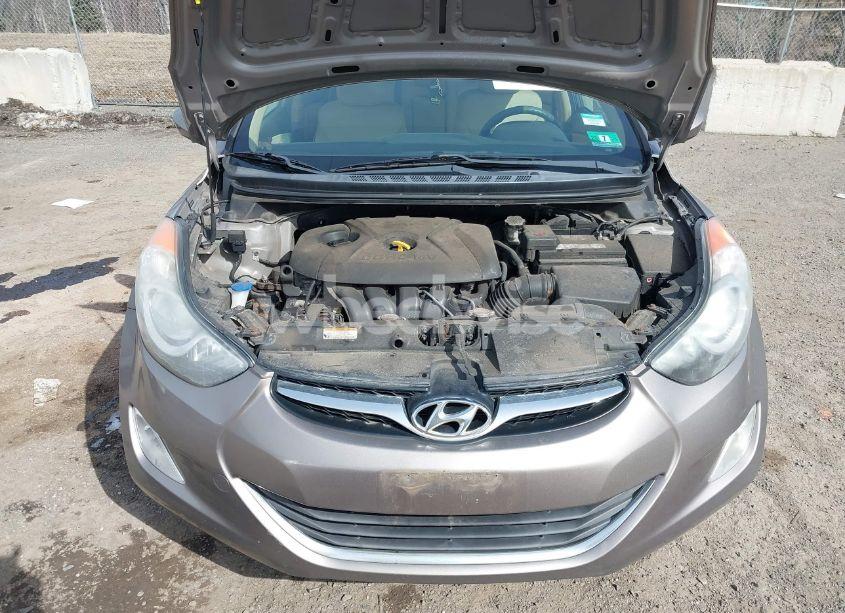 Photo 10 of 2012 Hyundai Elantra GLS (VIN 5NPDH4AE4CH093270)