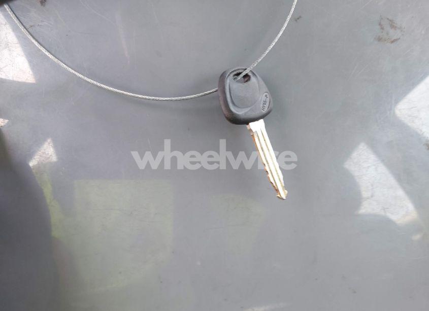 Photo 11 of 2012 Hyundai Elantra GLS (VIN 5NPDH4AE4CH095553)