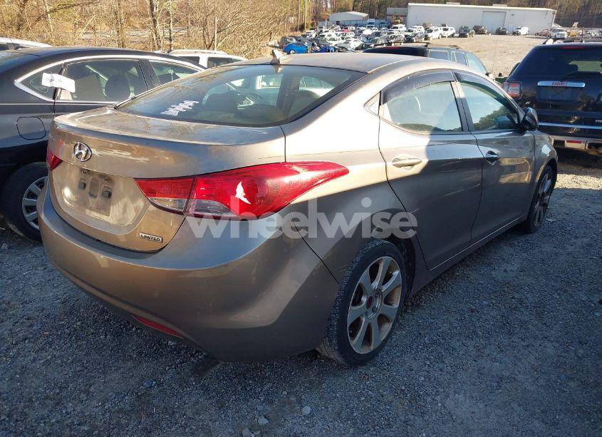 Photo 4 of 2012 Hyundai Elantra LIMITED (VIN 5NPDH4AE4CH102680)