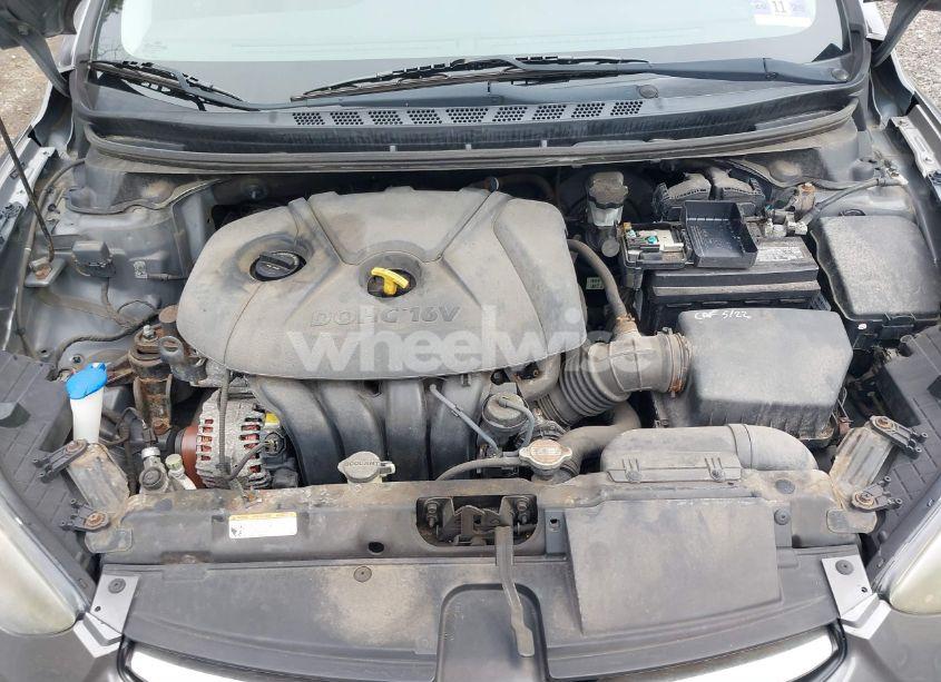 Photo 10 of 2012 Hyundai Elantra LIMITED (VIN 5NPDH4AE4CH112075)