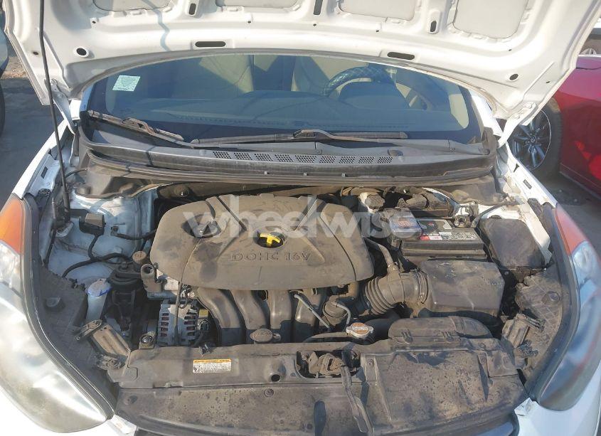 Photo 10 of 2012 Hyundai Elantra LIMITED (VIN 5NPDH4AE4CH118507)