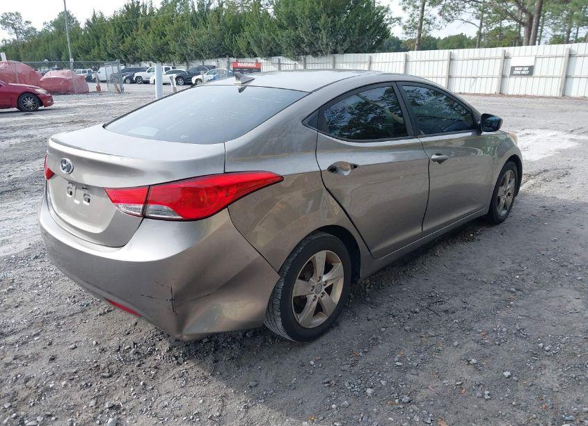 Photo 4 of 2012 Hyundai Elantra GLS (VIN 5NPDH4AE4CH132245)