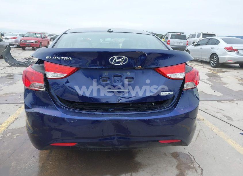 Photo 16 of 2012 Hyundai Elantra LIMITED (VIN 5NPDH4AE4CH132942)