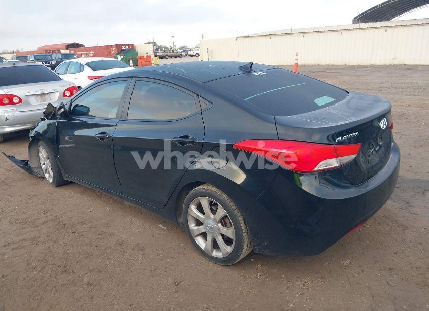 Photo 3 of 2013 Hyundai Elantra LIMITED (VIN 5NPDH4AE4DH168213)