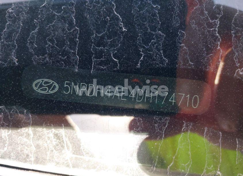 Photo 9 of 2013 Hyundai Elantra LIMITED (VIN 5NPDH4AE4DH174710)