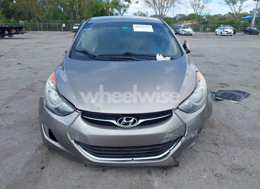 Photo 12 of 2013 Hyundai Elantra GLS (VIN 5NPDH4AE4DH179163)