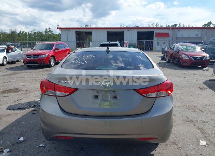 Photo 16 of 2013 Hyundai Elantra GLS (VIN 5NPDH4AE4DH179163)