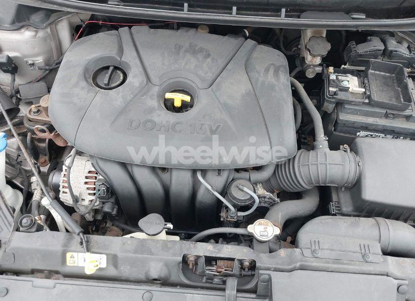 Photo 10 of 2013 Hyundai Elantra GLS (VIN 5NPDH4AE4DH191149)