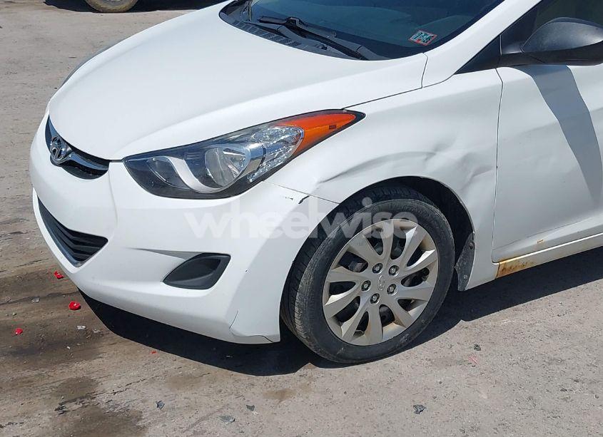 Photo 6 of 2013 Hyundai Elantra GLS (VIN 5NPDH4AE4DH204112)