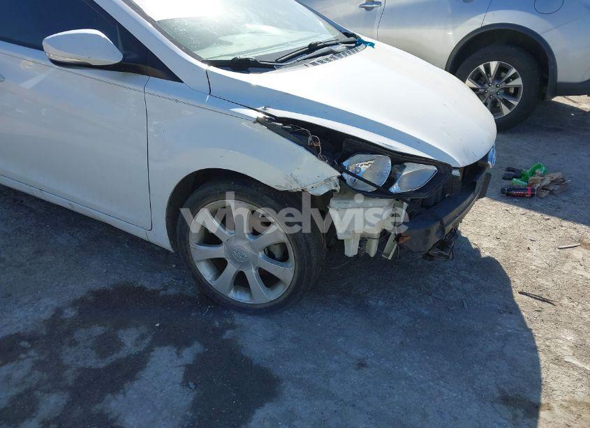 2013 Hyundai Elantra LIMITED (VIN 5NPDH4AE4DH207091) main photo