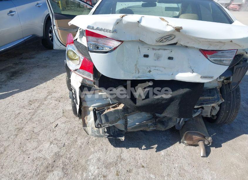 Photo 6 of 2013 Hyundai Elantra LIMITED (VIN 5NPDH4AE4DH207091)