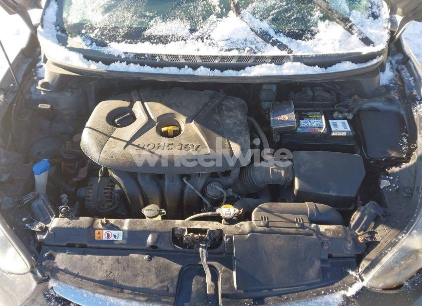 Photo 10 of 2013 Hyundai Elantra GLS (VIN 5NPDH4AE4DH211741)